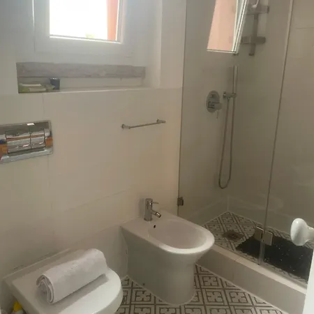 Charming 2 Bedroom Next To Jardim Da Estrela,